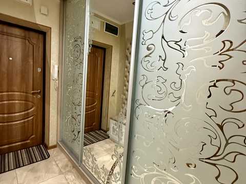 квартира за адресою Таїрова вул., 6