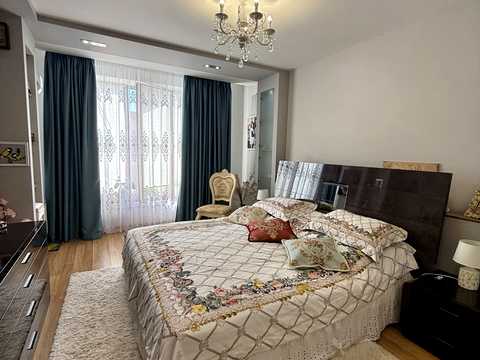 квартира за адресою Таїрова вул., 6