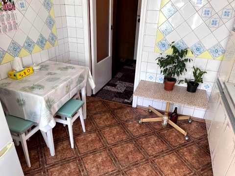 квартира за адресою Миколи Бажана просп., 7-Б