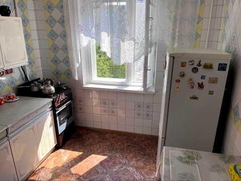 квартира за адресою Миколи Бажана просп., 7-Б