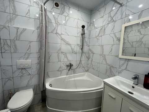 квартира за адресою Подільська вул., 10