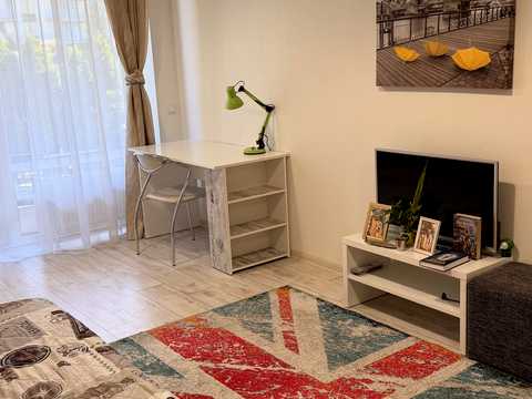 квартира за адресою Сергія Данченка вул., 18