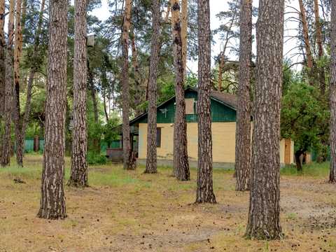 коммерческая по адресу Партизаньска, 17