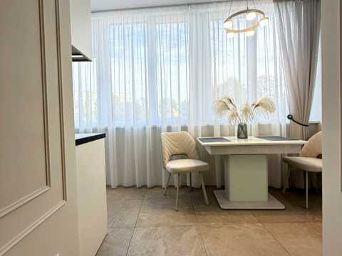 квартира за адресою Театральна вул., 21