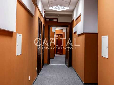 коммерческая по адресу Старонаводницкая ул., 13