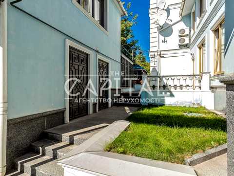 дом по адресу Зверинецкая ул., 82