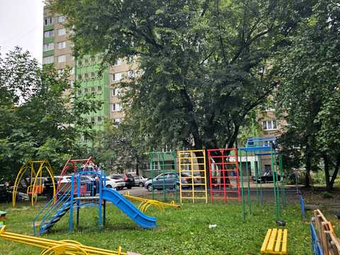 квартира за адресою Автозаводська вул., 39