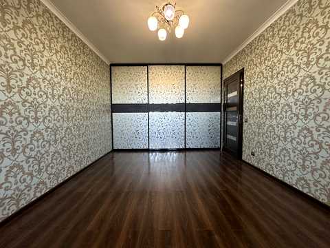 квартира за адресою Сергія Данченка вул., 5