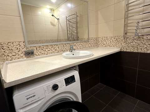 квартира за адресою Сергія Данченка вул., 5