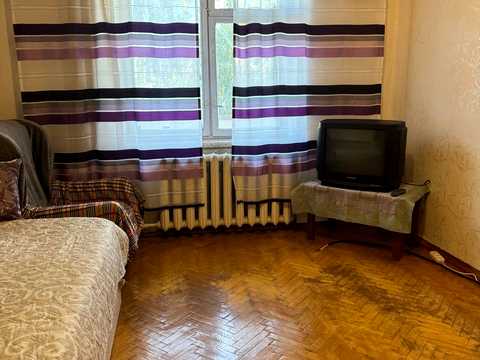 квартира за адресою Європейська вул. (Жовтнева), 1