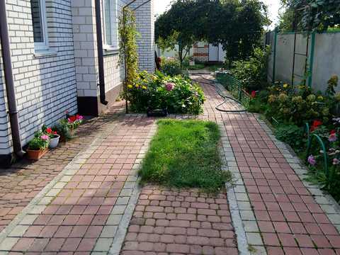 будинок за адресою Зінаїди Тулуб вул. (Некрасова), 3а