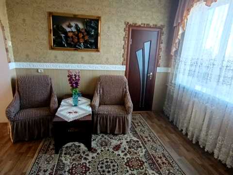 будинок за адресою Весела