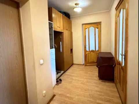 квартира за адресою Шовкуненка вул., 5