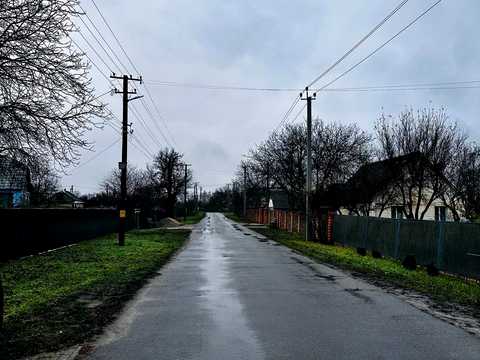 будинок за адресою Квітнева