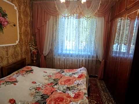 будинок за адресою Весела