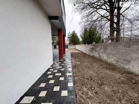 будинок за адресою с. Бірки, Янівська вул., 144