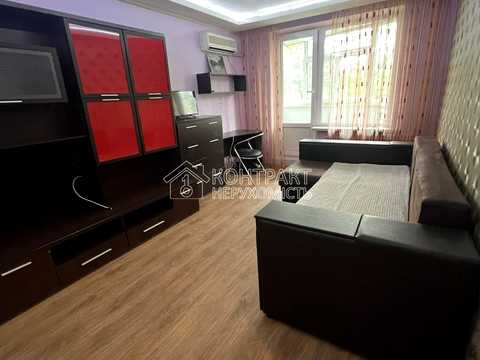 квартира за адресою Перемоги просп., 56