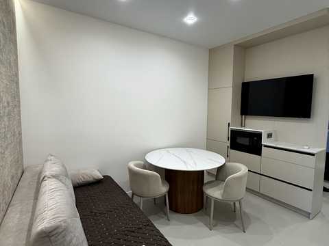 квартира за адресою Краснова вул., 1-А