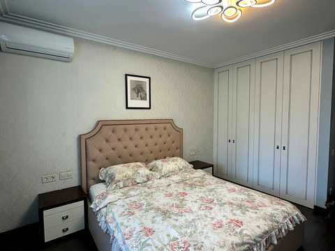 квартира за адресою Миколи Бажана просп., 14