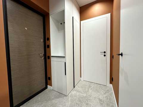 квартира за адресою Салютна вул., 2к18