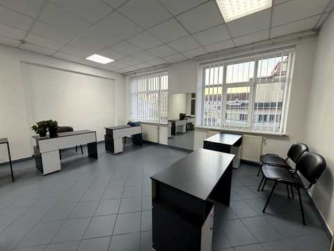 комерційна за адресою Івано-Франківськ, Ринок пл., 14