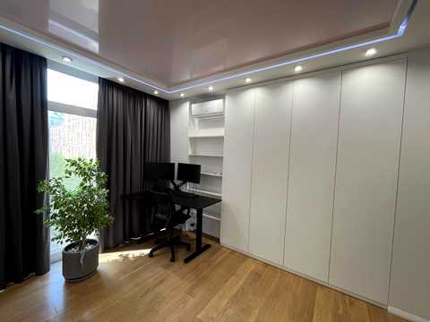квартира за адресою Регенераторна вул., 4 к11