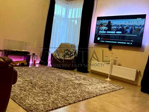 дом по адресу 92-га Садова ул., 1