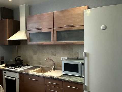 квартира за адресою Пономарьова вул., 2