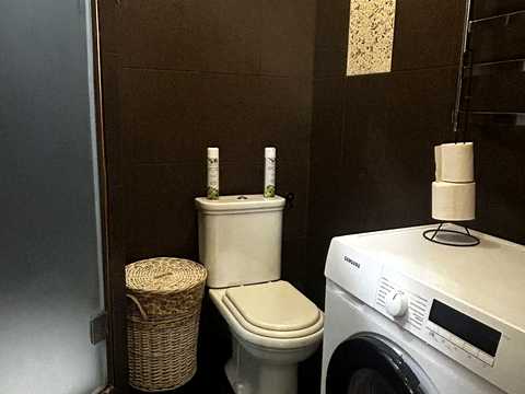 квартира за адресою Пономарьова вул., 2