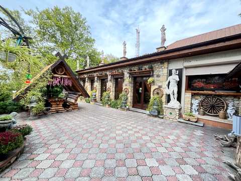 комерційна за адресою Миколаїв, Велика Морська вул., 14Б