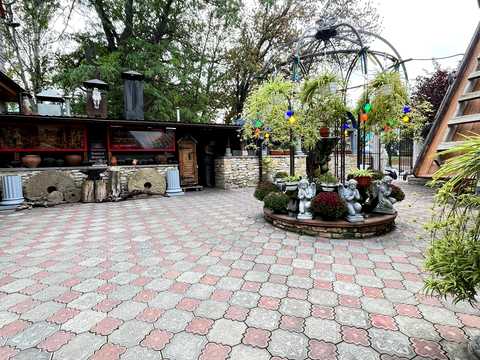 комерційна за адресою Миколаїв, Велика Морська вул., 14Б