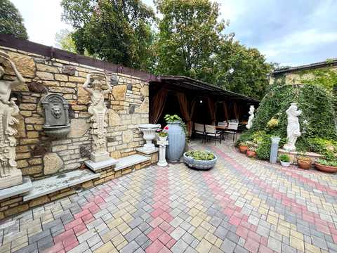 комерційна за адресою Миколаїв, Велика Морська вул., 14Б