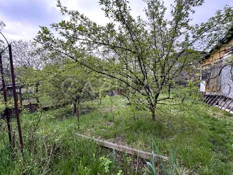 ділянка за адресою Київ, Центральна вул., 1