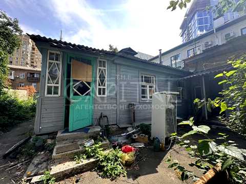 участок по адресу Зверинецкая ул., 1