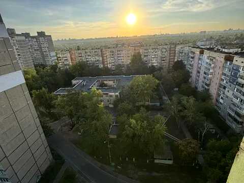 квартира за адресою Райдужна вул., 57
