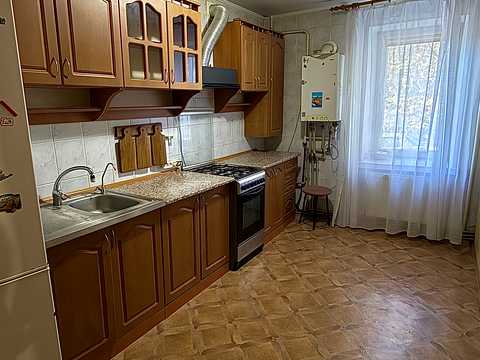 квартира за адресою Старочуднівська вул., 12/77