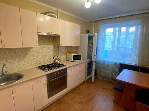 квартира за адресою Героїв просп., 45