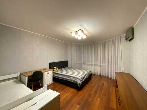 квартира по адресу Миколы Бажана просп., 10