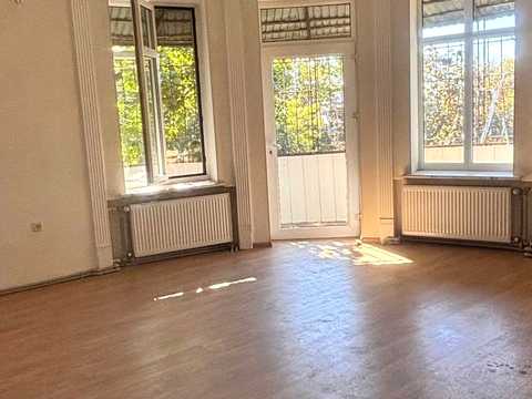 квартира за адресою Всеволода Змієнка вул., 16