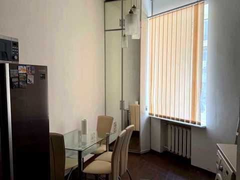 квартира за адресою Володимирська вул., 7