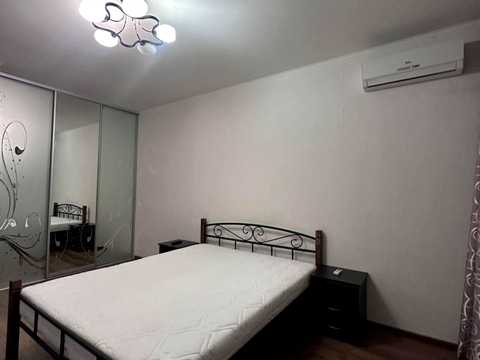 квартира по адресу Миколы Бажана просп., 8-Б