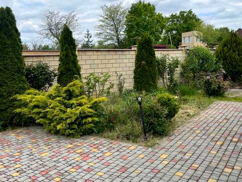 будинок за адресою Лазурна