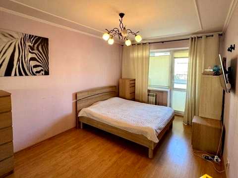 квартира за адресою Професора Яреми вул., 4