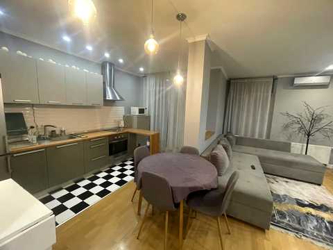 квартира за адресою Регенераторна вул., 4 к4
