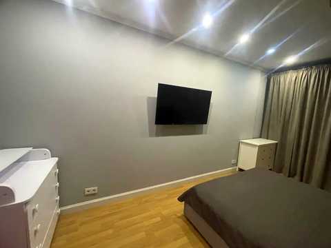 квартира за адресою Регенераторна вул., 4 к4