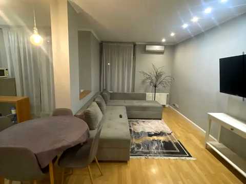 квартира за адресою Регенераторна вул., 4 к4
