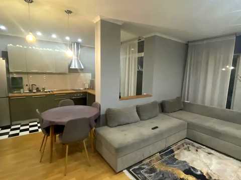 квартира за адресою Регенераторна вул., 4 к4