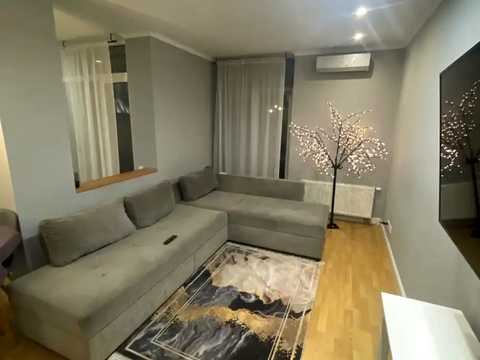 квартира за адресою Регенераторна вул., 4 к4