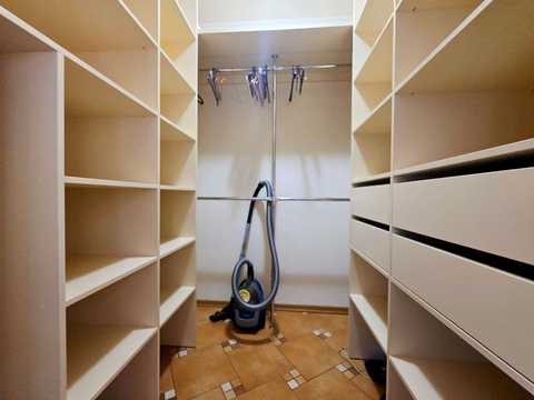 квартира по адресу Елизаветы Чавдар ул., 8