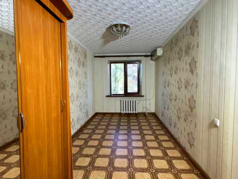 квартира за адресою Космонавтів вул., 45